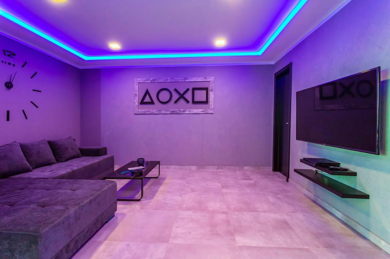 Villa Belvedere With Heated Pool, Billiards, Media Room, Sea Views,10 Pax Omiš Dış mekan fotoğraf
